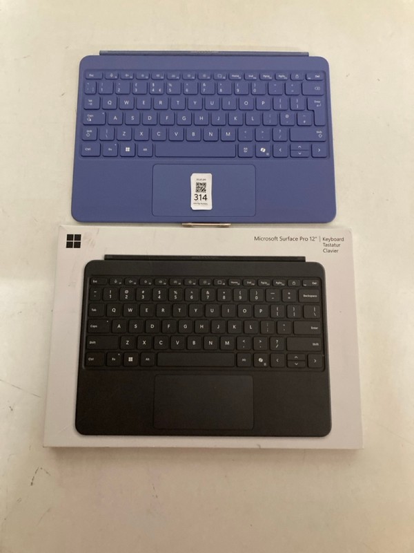 Lot 314  
            Nottingham SR2 - Delivery Only 

                
2 X MICROSOFT SURFACE PRO 12" KEYBOARD