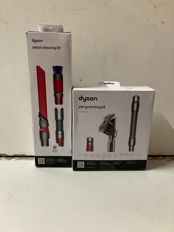 Lot 443  
            Nottingham SR2 - Delivery Only 

                
2 X DYSON ITEMS INC PET GROOMING KIT