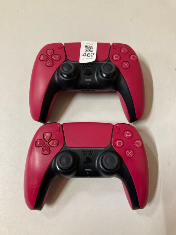 Lot 462  
            Nottingham SR2 - Delivery Only 

                
2 X SONY PLAYSTATION 5 DUAL SENSE WIRELESS CONTROLLER