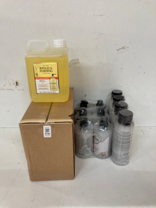 Lot 516  
            Nottingham SR2 - Delivery Only 

                
3 X ITEMS INC IMPERIAL LEATHER MOISTURISING