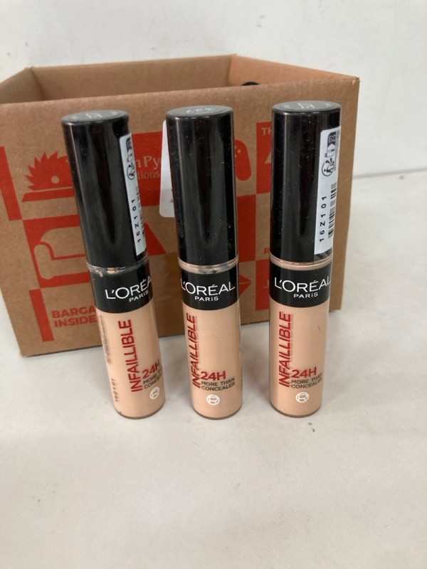 Lot 527  
            Nottingham SR2 - Delivery Only 

                
BOX OF L'OREAL PARIS INFALLIBLE CONCEALER