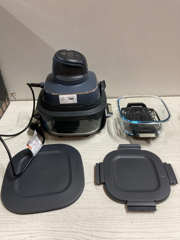 Lot 97  
            Nottingham SR2 - Delivery Only 

                
NINJA CRISPI PORTABLE COOKING SYSTEM