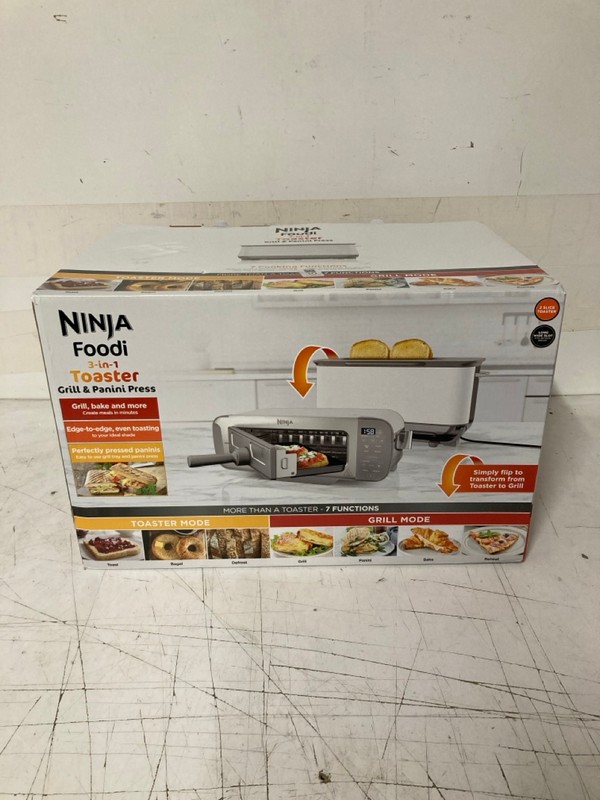 Lot 10  
            Nottingham SR3 - Delivery Only 

                
NINJA FOODI 3 IN 1 TOASTER GRILL AND PANINI PRESS