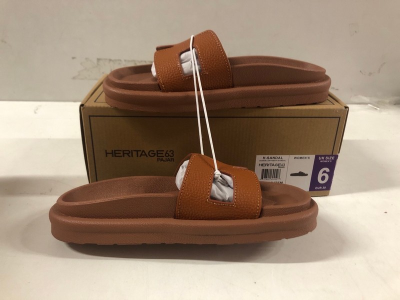 Lot 292  
            Nottingham SR3 - Delivery Only 

                
HERITAGE 63 PAJAR WOMEN'S H_SANDAL UK SIZE 6