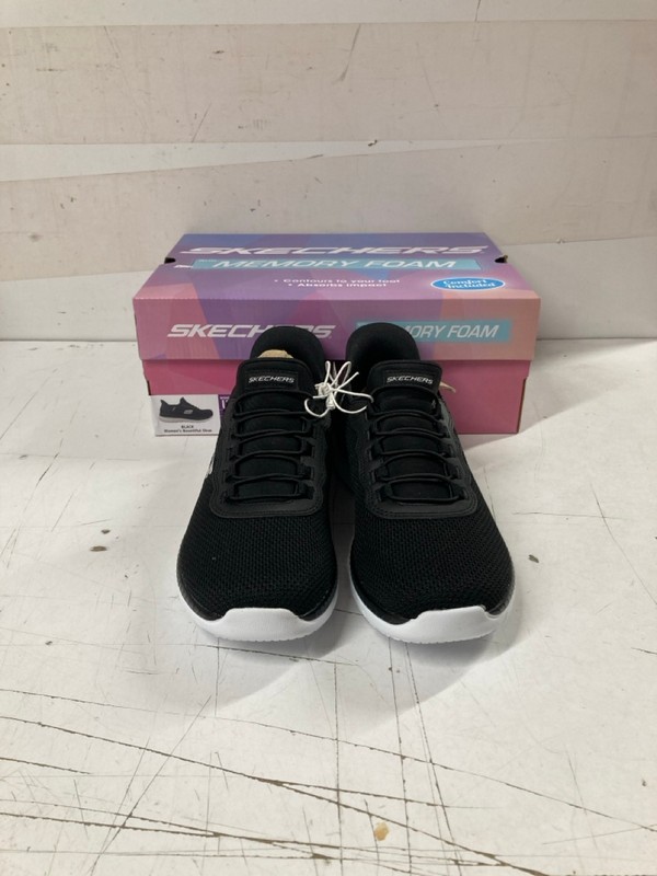 Lot 295  
            Nottingham SR3 - Delivery Only 

                
SKECHERS MEMORY FOAM BLACK TRAINERS UK SIZE UK 5