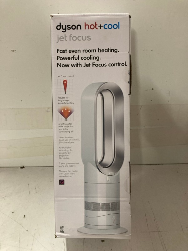 Lot 30  
            Nottingham SR3 - Delivery Only 

                
DYSON HOT N COOL JET FOCUS FAN