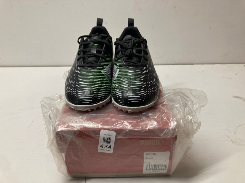 Lot 434  
            Nottingham SR3 - Delivery Only 

                
PUMA FUTURE 8 PLAY TT JR UK SIZE 2 (BLACK)