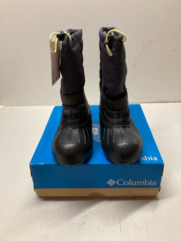 Lot 442  
            Nottingham SR3 - Delivery Only 

                
COLUMBIA YOUTH POWDERBUG SNOWLITE UK SIZE 5 (GREY)
