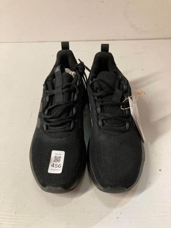 Lot 456  
            Nottingham SR3 - Delivery Only 

                
ADIDAS CLOUDFOAM RACER TR23 UK SIZE 7 (BLACK)