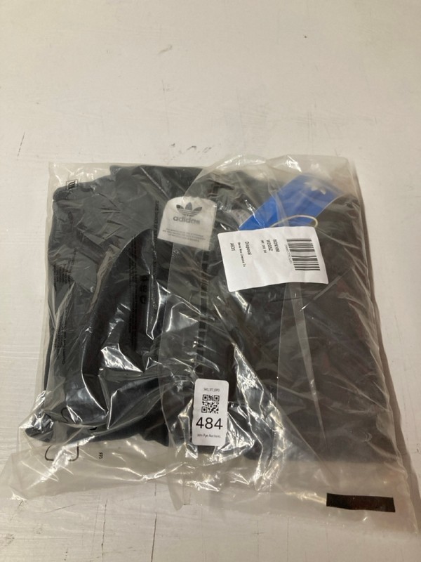 Lot 484  
            Nottingham SR3 - Delivery Only 

                
ADIDAS NEO CLASSIC TEE UK S