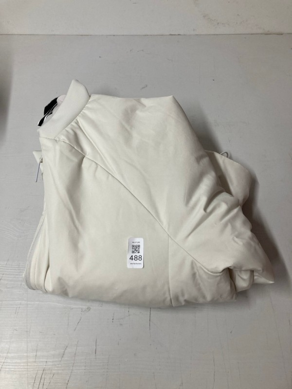 Lot 488  
            Nottingham SR3 - Delivery Only 

                
UNDER ARMOUR UNSTOPPABLE INSULATED BOMBER XL