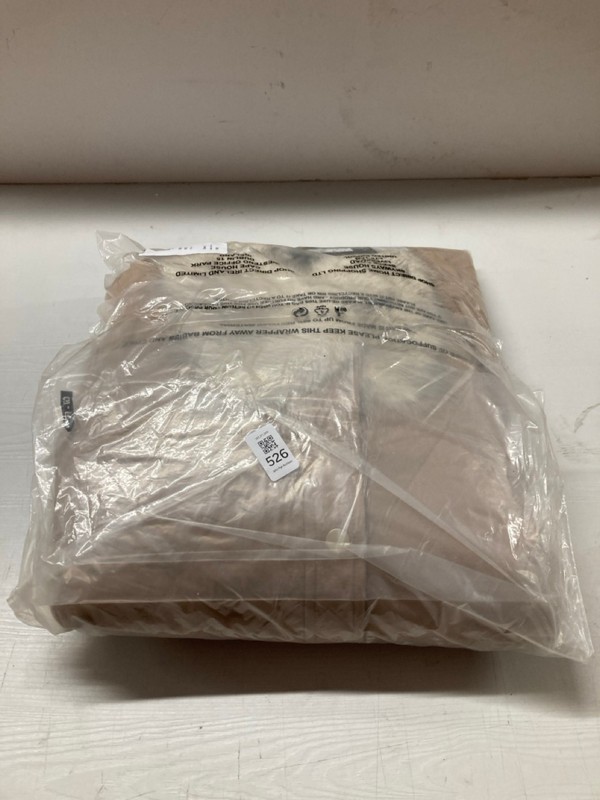 Lot 526  
            Nottingham SR3 - Delivery Only 

                
RIVER ISLAND QUILTED CAPE IN BEIGE SIZE M