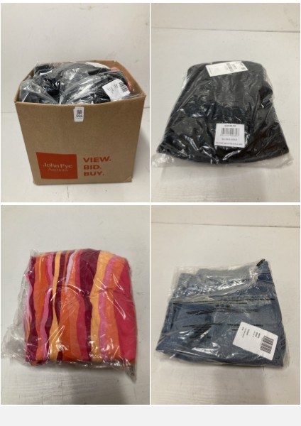 Lot 566  
            Nottingham SR3 - Delivery Only 

                
BOX OF CLOTHING IN VARIOUS STYLES AND SIZES