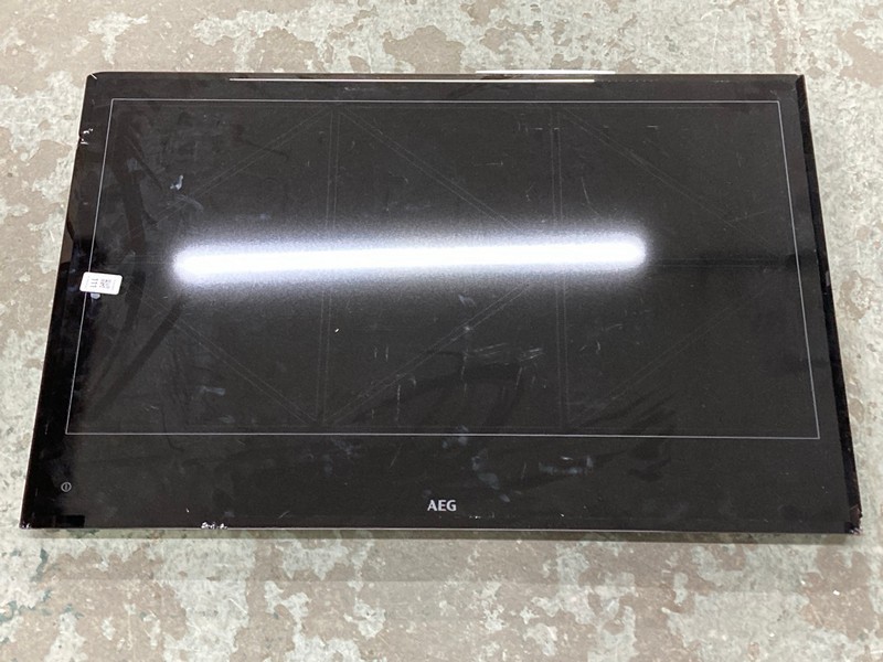 Lot 111  
            Nottingham SR4 - Delivery Or Collection 

                
AEG CERAMIC HOB MODEL: IKK86681FB (CHIPPED GLASS)