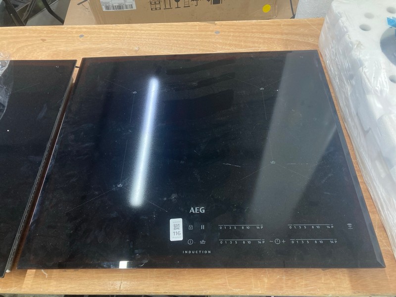 Lot 116  
            Nottingham SR4 - Delivery Or Collection 

                
AEG CERAMIC INDUCTION HOB MODEL: IAE64411FB