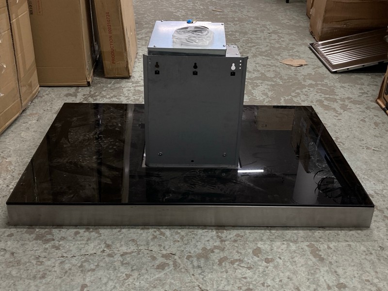 Lot 144  
            Nottingham SR4 - Delivery Or Collection 

                
AEG COOKER HOOD MODEL: DIK7190HG