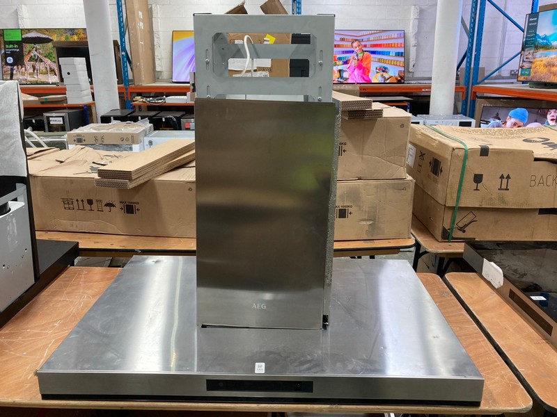 Lot 145  
            Nottingham SR4 - Delivery Or Collection 

                
AEG COOKER HOOD MODEL: DIK6180HG