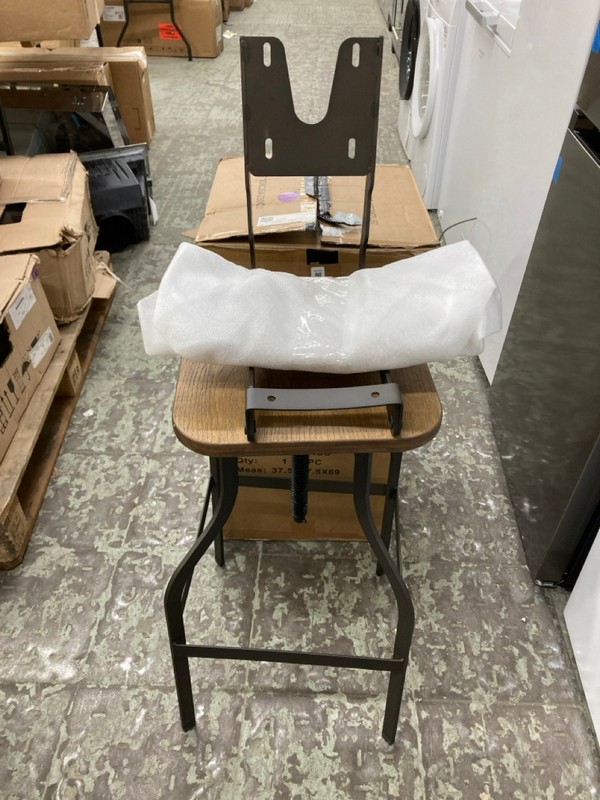 Lot 193  
            Nottingham SR4 - Delivery Or Collection 

                
LAMBORO BOLZANO INDUSTRIAL BAR STOOL