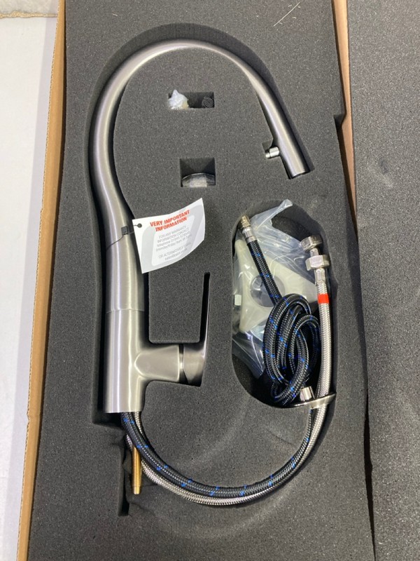 Lot 235  
            Nottingham SR4 - Delivery Or Collection 

                
DEMETER PULL DOWN GRIGIO KITCHEN TAP