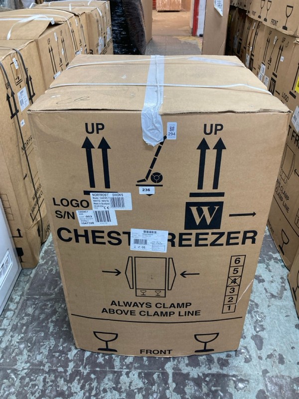 Lot 294  
            Nottingham SR4 - Delivery Or Collection 

                
NORFROST 99L CHEST FREEZER MODEL: C4AEWC RRP £174