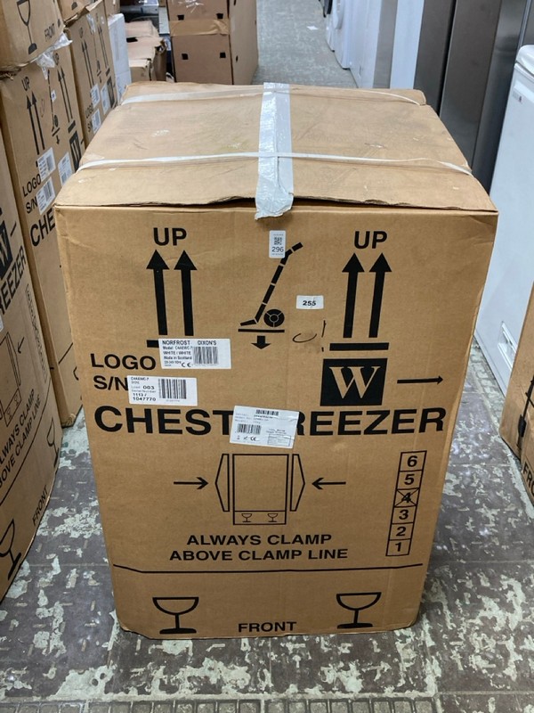 Lot 296  
            Nottingham SR4 - Delivery Or Collection 

                
NORFROST 99L CHEST FREEZER MODEL: C4AEWC RRP £174