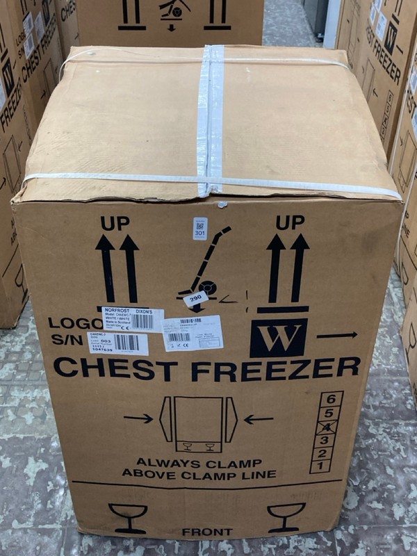 Lot 301  
            Nottingham SR4 - Delivery Or Collection 

                
NORFROST 99L CHEST FREEZER MODEL: C4AEWC RRP £174