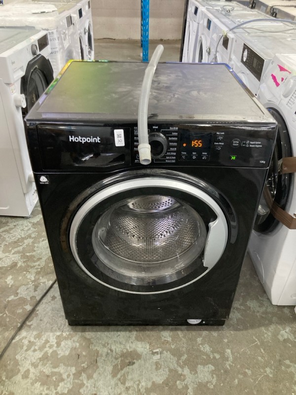 Lot 30  
            Nottingham SR4 - Delivery Or Collection 

                
HOTPOINT 10 KG WASHING MACHINE MODEL: NSWM 1046 BS UK