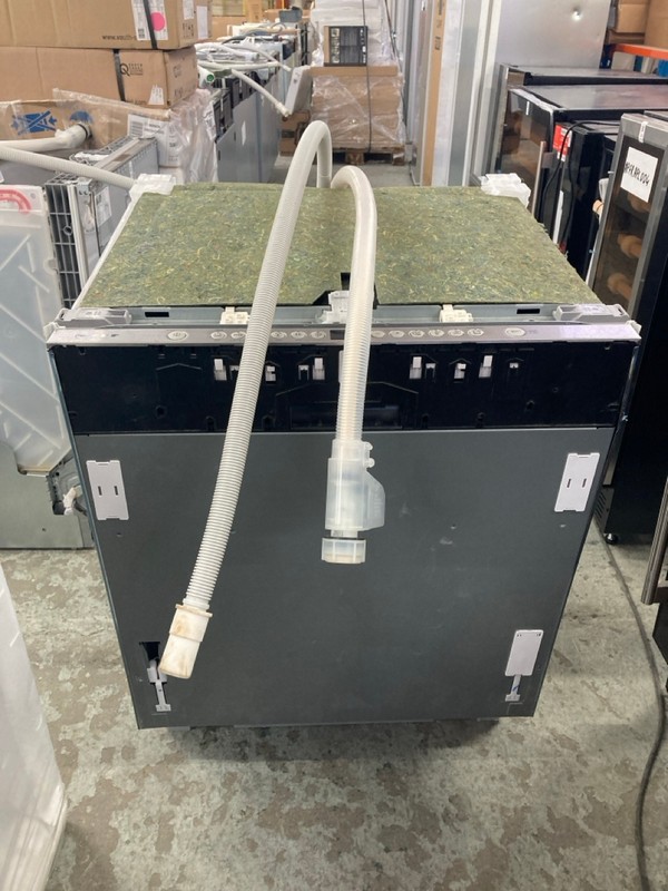 Lot 42  
            Nottingham SR4 - Delivery Or Collection 

                
NEFF INTEGRATED DISHWASHER MODEL: S713M60X0G