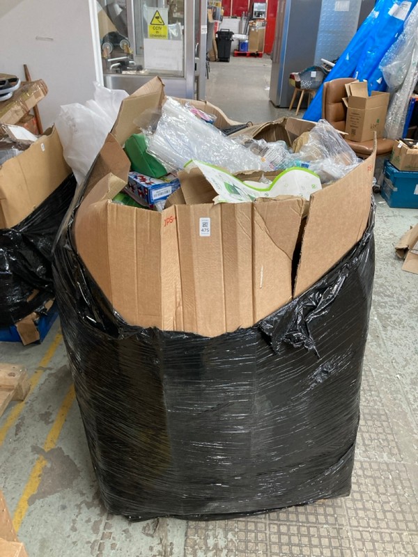 Lot 475  
            Nottingham SR4 - Delivery Or Collection 

                
PALLET OF ITEMS TO INC ILYAMA 22" MONITOR