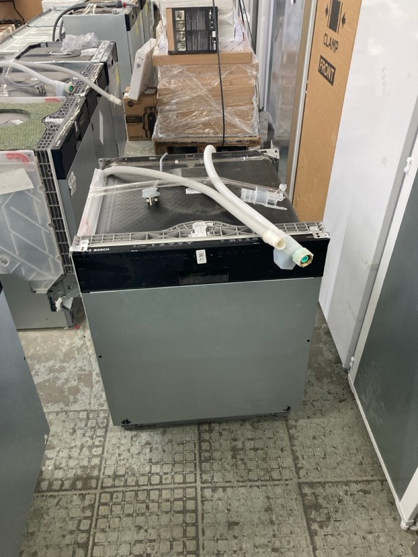 Lot 47  
            Nottingham SR4 - Delivery Or Collection 

                
BOSCH INTEGRATED DISHWASHER MODEL: SMV2HTX02G