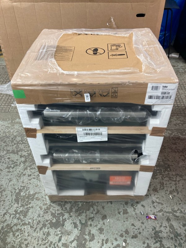 Lot 63  
            Nottingham SR4 - Delivery Or Collection 

                
NEKO BUILT IN DOUBLE OVEN MODEL: BBXDF25300X