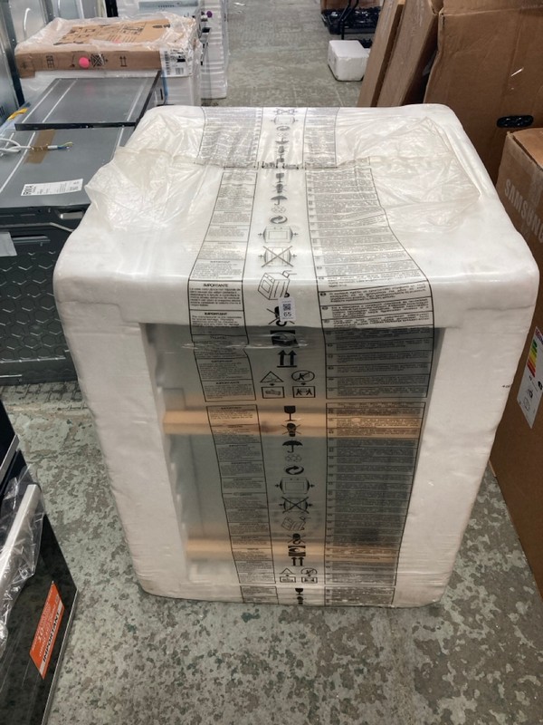 Lot 65  
            Nottingham SR4 - Delivery Or Collection 

                
HOOVER BUILT IN SINGLE OVEN MODEL: HO7D3120N