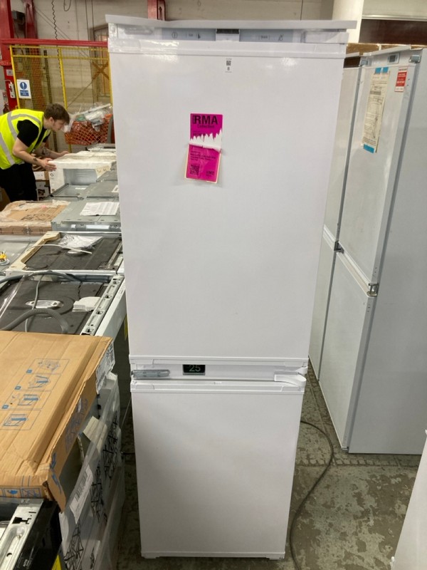 Lot 8  
            Nottingham SR4 - Delivery Or Collection 

                
BEKO INTEGRATED FRIDGE FREEZER MODEL: BCFD4V50