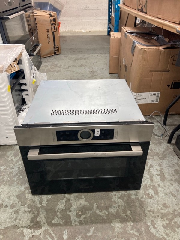 Lot 91  
            Nottingham SR4 - Delivery Or Collection 

                
BOSCH BUILT IN COMBI OVEN MODEL: CFA63AGS1B