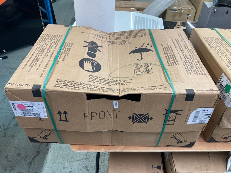 Lot 98  
            Nottingham SR4 - Delivery Or Collection 

                
NEFF VENTING HOB MODEL: V58NBS1L0