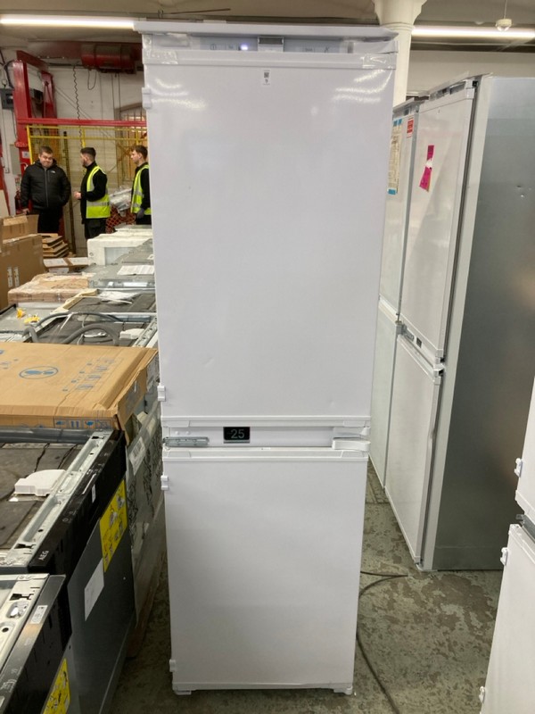 Lot 9  
            Nottingham SR4 - Delivery Or Collection 

                
BEKO INTEGRATED FRIDGE FREEZER MODEL: BCFD4V50