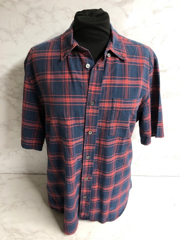 Lot 110  
            Nottingham SR5 - Delivery Only 

                
ALEXANDER MCQUEEN MCQ SHORT SLEEVE SHIRT IN MULTICOLOR COTTON SIZE:FR/44 RRP:£260