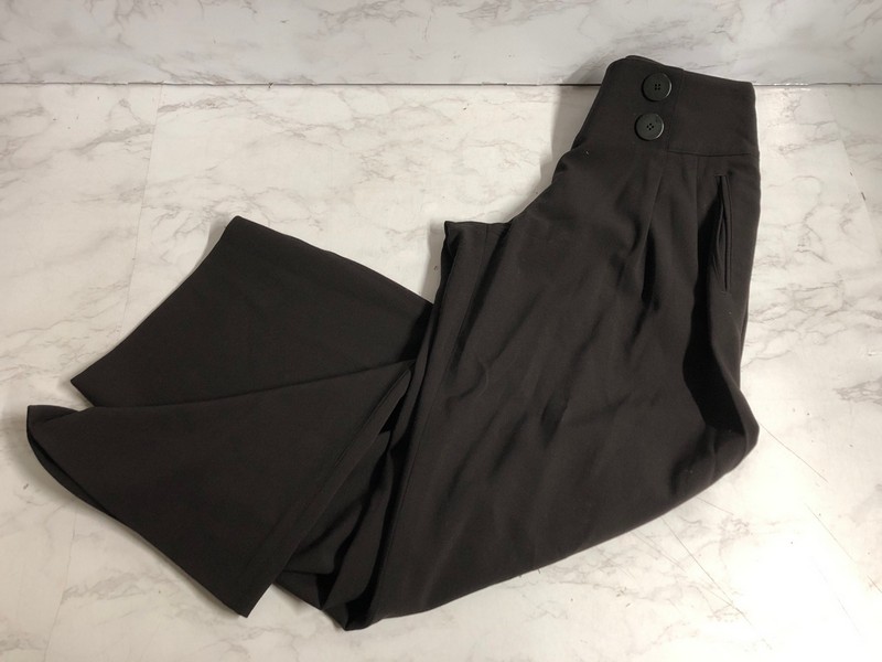 Lot 117  
            Nottingham SR5 - Delivery Only 

                
EMPORIO ARMANI FOUR-BUTTON TROUSERS IN DARK BROWN WOOL SIZE:IT/38 RRP:£386