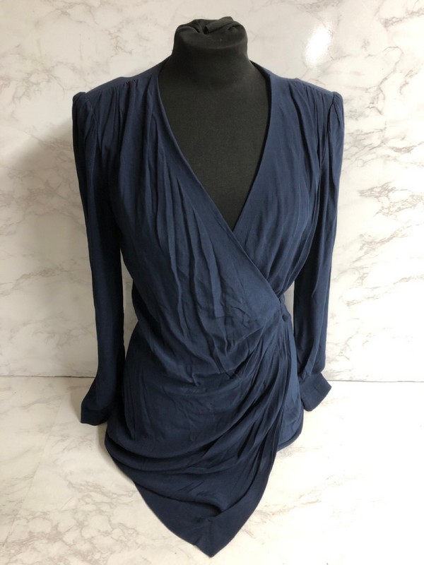 Lot 138  
            Nottingham SR5 - Delivery Only 

                
MAJE RENIE V-NECK LONG-SLEEVE WRAP DRESS IN NAVY BLUE VISCOSE SIZE:S RRP:£320