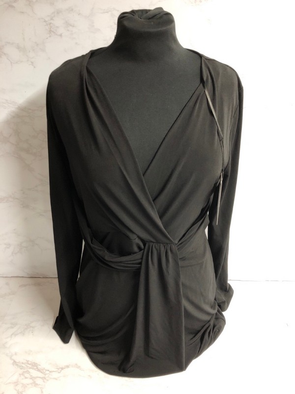 Lot 145  
            Nottingham SR5 - Delivery Only 

                
MICHAEL KORS V-NECK DRESS IN BLACK POLYESTER SIZE:L RRP:£220