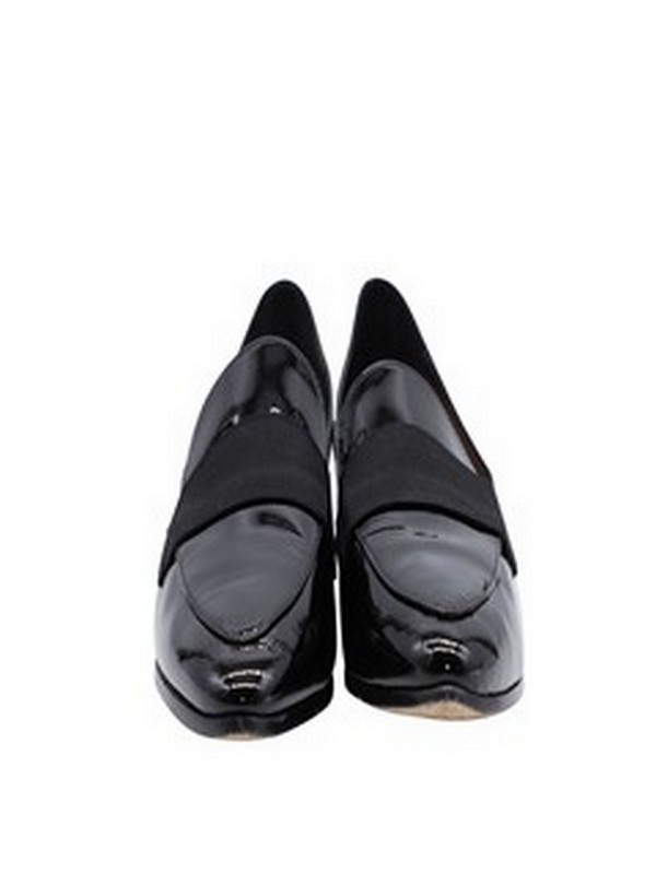 Lot 14  
            Nottingham SR5 - Delivery Only 

                
KATE SPADE CORINNA POINTED TOE LOAFERS IN BLACK LEATHER SIZE:UK 6.5 RRP:£203