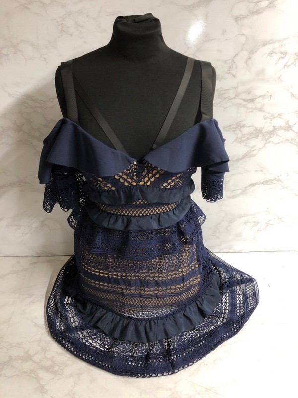 Lot 157  
            Nottingham SR5 - Delivery Only 

                
SELF-PORTRAIT FLOUNCED LACE MINI DRESS IN NAVY BLUE POLYESTER SIZE:US/2 RRP:£470
