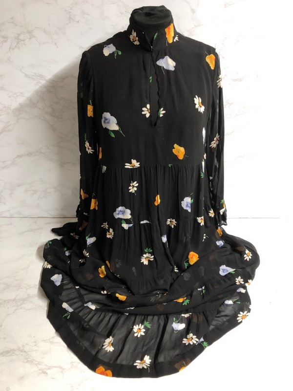 Lot 158  
            Nottingham SR5 - Delivery Only 

                
GANNI THE KATE TIERED MIDI DRESS IN BLACK PRINT VISCOSE SIZE:EU/34 RRP:£230