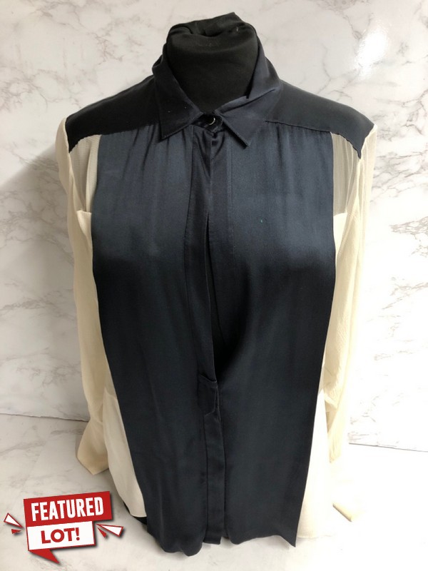 Lot 161  
            Nottingham SR5 - Delivery Only 

                
CHLOE TWO-TONE SHIRT BLOUSE IN NAVY/WHITE SILK SIZE:36 RRP:£1400