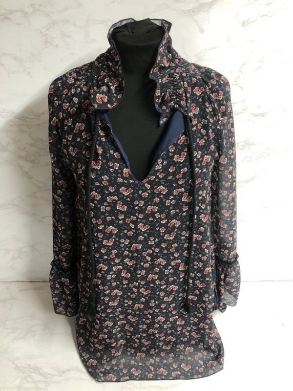 Lot 189  
            Nottingham SR5 - Delivery Only 

                
SEE BY CHLOÉ RUFFLE FLORAL GEORGETTE BLOUSE IN BLACK POLYESTER SIZE:S RRP:£280