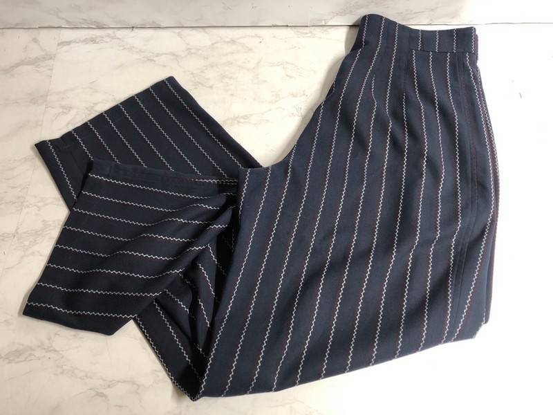 Lot 190  
            Nottingham SR5 - Delivery Only 

                
GANNI PINSTRIPE WIDE LEG PANTS IN BLUE POLYESTER SIZE:US/10 RRP:£200