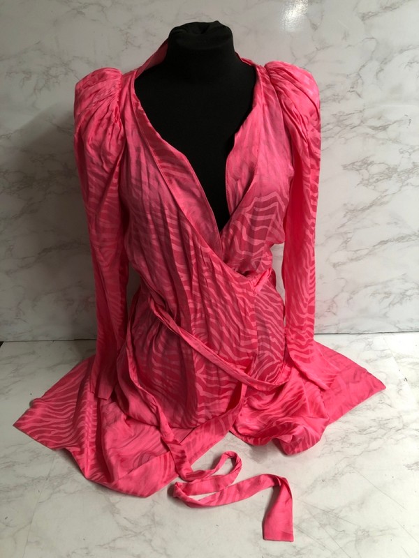 Lot 250  
            Nottingham SR5 - Delivery Only 

                
ROTATE BIRGER CHRISTENSEN BRIDGET LONG-SLEEVED MIDI DRESS IN PINK VISCOSE SIZE:XS...