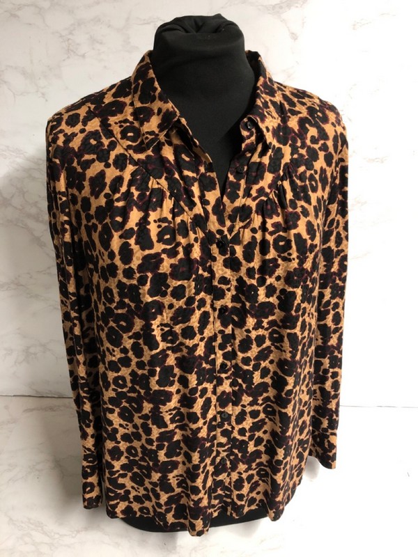 Lot 272  
            Nottingham SR5 - Delivery Only 

                
BA & SH LEOPARD PRINT LONG SLEEVED BLOUSE IN MULTICOLOR VISCOSE SIZE:S RRP:£199