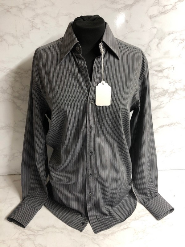 Lot 273  
            Nottingham SR5 - Delivery Only 

                
GUCCI STRIPED BUTTON DOWN SHIRT IN NAVY BLUE COTTON SIZE:FR/34 RRP:£419
