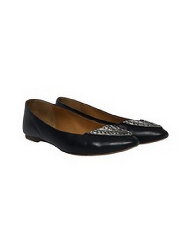 Lot 49  
            Nottingham SR5 - Delivery Only 

                
COACH OAKLAND SNAKE PRINT POINTED BALLET FLATS IN BLACK LEATHER SIZE:US/7 RRP:£250